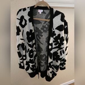 Lularoe "Payton" style cardigan sweater, M with pockets, white & black floral.